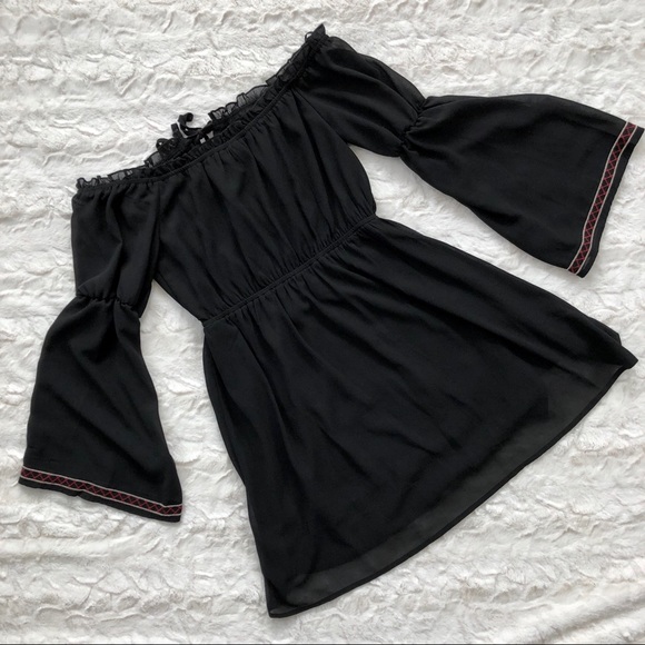 Lulus Off the Shoulder Dress - Picture 3 of 4